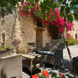 https://can-guillo-pollenca.balearic-islands.net