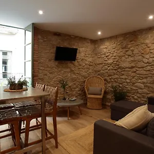https://flat-in-the-historical-center.catalonia-hotels.com