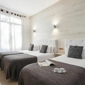 Rambla108 3*, Барселона Испания